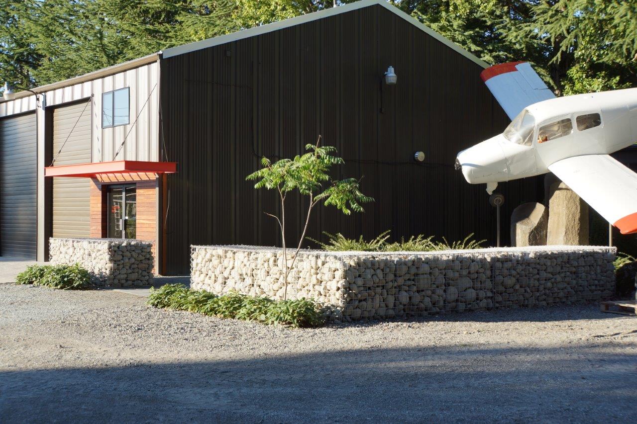 terrain-office.jpg terrain-office.jpg