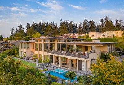 Related Project: EAST SIDE RETREAT